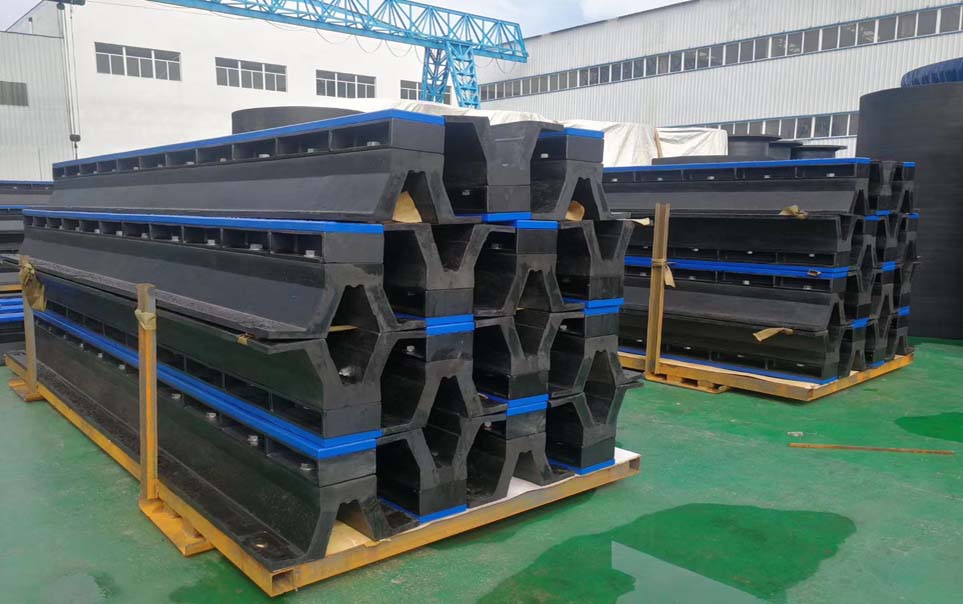 V Type Rubber Fenders