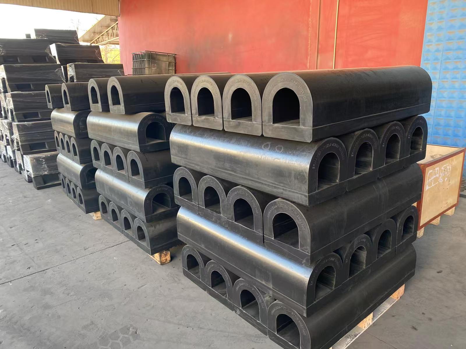 How to Choose the Right UHMWPE Sheet for Marine Fenders?