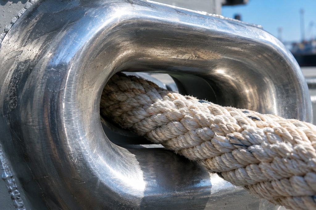 Panama Chock vs. Closed Chock: Key Differences and Replacement Rules